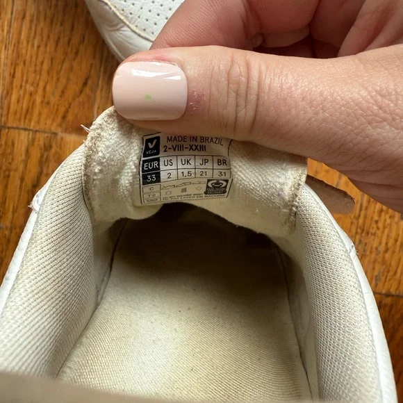 Veja Kids' Sneakers V-10 LEATHER MULTICO WHITE SHINY sz: 2 - Picture 4 of 7